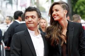 Thomas langmann est un producteur, acteur, scénariste français. Le Couple Attend Son Premier Enfant Thomas Langmann Et Celine Bosquet Bientot Parents