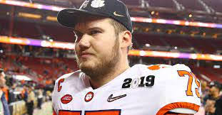 Micah Hyatt's Instagram, Twitter & Facebook