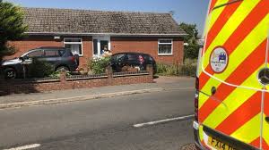 Substantial five bedroom newly constructed family house laid out over two floors and set on a generous plot in this popular village on the outskirts of lincoln. Three Arrested As Man S Body Find In Skellingthorpe House Bbc News