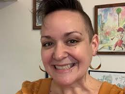 Donna's Edge with Host Donna Feazell