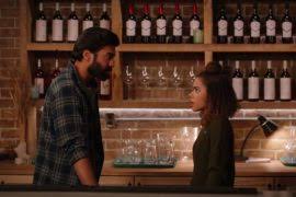 Brianne howey stars in 'ginny & georgia' (netflix) season 1 of 'ginny & georgia' begins with the death of georgia's (brianna howey) husband and ginny's stepfather a yoga tycoon. Rzfwmyrf0 Chhm
