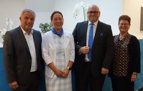 Als regionaler energieversorger sorgen wir mit fairen preisen dafür, dass. 08 10 2019 Herzlichen Gluckwunsch Zum Betriebsjubilaum Vr Bank Landsberg Ammersee Eg