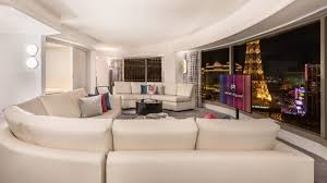 Nightly rates at two bedroom suites for 3 to 12 people in las vegas as low as 79$ read real reviews guest photos save money with our site. 2 Bedroom Las Vegas Suites Caesars Suites