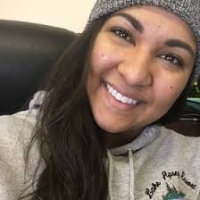 Holly Browne (hollykbrowne)