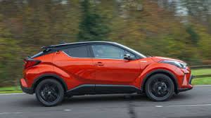 Toyota's entry into the subcompact suv market is distinctly styled, and has a roomy back seat. Toyota C Hr Performance Engines Top Speed 0 62 Auto Express