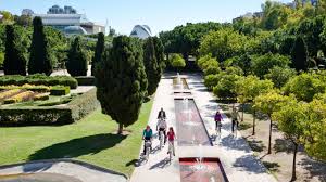 Exploring Valencia S 9km Of Turia Gardens Spain Valencia Spain Travel Valencia Spain