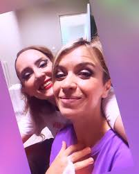 Aynı gün içinde milyon iş halledip, o tek bir işi halledememiş olmam😑  Kesinlikle benden bağımsız 😶Gün sonu Z raporu🙃 Dağıldığımın resmidir🫠  Size iyi günleeer… ( Lütfiye Fıdıllıoğlu tonu) Şarkı mı ? Haa