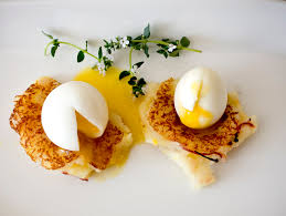 Awalnya, telur separuh masak ini merupakan elemen vital dari masakan ramen khas jepang ataupun beragam masakan brunch dari barat. Ku Cantik Ku Sihat Ini 6 Kebaikan Telur Separuh Masak Yang Tidak Diketahui Ramai