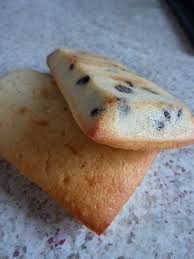 Financiers Aux Pepites De Chocolat Un Deux Trois Petits Plats Recettes De Cuisine Patisserie Facile Et Rapide Pepite Chocolat