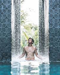 7 film terbaik dion wiyoko. Indonesian Celebrity Shirtless Splash Dion Wiyoko Facebook