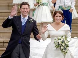 Esta vez fue la princesa eugenie, hija de el clásico, elegante y minimalista, eugenie optó por lucir un diseño de peter pilotto y christopher de. La Princesa Eugenia De York Dio A Luz Un Varon La Primera Foto Del Nuevo Integrante De La Familia Real Britanica Que Ocupa El Puesto 11 En La Fila Al Trono Infobae