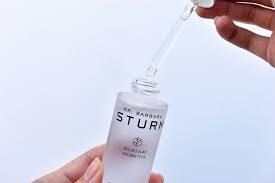 Sæt kryds i feltet for at bekræfte, at du har tilladelse til at checke andre passagerer ind på denne booking, eller at du er den eneste passager Dr Barbara Sturm Hyaluronic Serum Review
