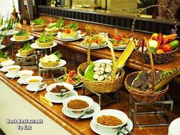 Buffet ramadhan salam ramadan assalamualaikum. Ramadhan 2018 Shah Alam Traditional Malay Dishes Malaysian Food Restaurant Recipes Best Street Food