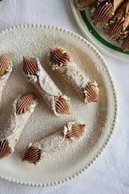 Nutella Cannoli
