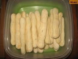 Receita De Biscoito De Polvilho Azedo Frito Biscoitinho De Polvilho Azedo Com Imagens Biscoito De Polvilho Azedo Polvilho Azedo Biscoito De Polvilho