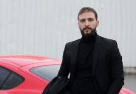 Bună, ovidiu eftimie mă numesc. Povestea Lui Andrei Mandachi Unul Dintre Cei Mai ApreciaÈ›i Antreprenori Din Suceava Cum A ReuÈ™it SÄƒ FacÄƒ Primii Bani La Doar 14 Ani Suceavanews Ro