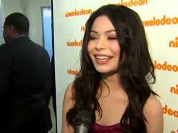 She debuted as margot in the first despicable me in 2010 and went on to star in six more films. Miranda Cosgrove Kids Choice Awards 2010 Live Hd Youtube