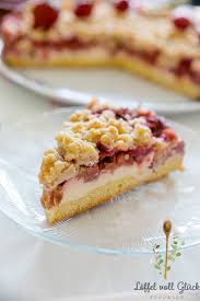 Den erdbeer rhabarber pie dann ca. Rhabarberkuchen Mit Erdbeeren Und Streusel
