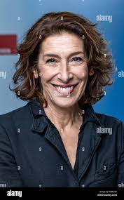 Adele thomas hi-res stock photography and images