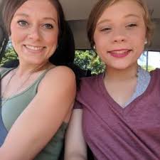 Jennifer Nusbaum (@JenNusbaum85)