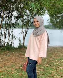 Farisha irish tak malu mp3 & mp4. Farisha Irish Age Bio Faces And Birthday