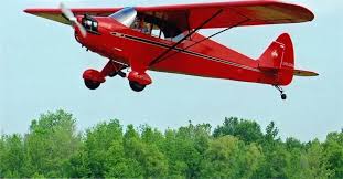 Red Plane Flying Photo Image Photo Image Dangerous 10 Things