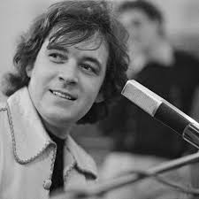 Gary Brooker, Singer for Procol Harum, Dies at 76