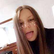 Mariah Harrington's Instagram, Twitter & Facebook