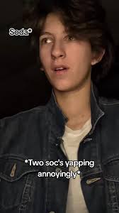 #STEVERANDLE || FAKE KNIFE TIKTOK, CALM DOWN , Steve will learn self  control one day, and today is not it. #theoutsiders #theoutsiderscosplay  #steverandlecosplay #stevepop