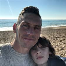 Leslie Barrow Email & Phone Number