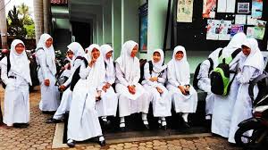 Untuk itu sekolah menengah kejuruan smk n 2 wonosari sebagai salah satu lembaga pendidikan yang mencetak tenaga teknik tingkat menengah melaksanakan praktik kerja industri (prakerin) Smkn 1 Wonosari Menggodok Siswa Siap Hadapi Dunia Kerja Kh