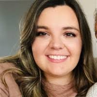 Chelsea Thacker's Instagram, Twitter & Facebook