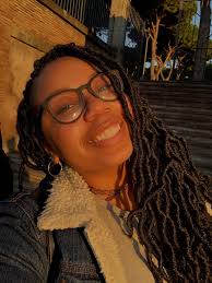 Hi! My name is Sariah. I've lived in León for about 5 months now and I just  wanted to introduce myself! I