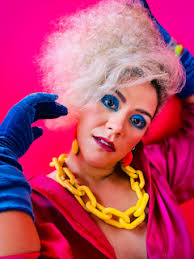 Ariel Moura lança EP 'Mundiar' com releituras de sucessos da MPA