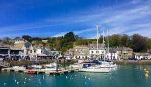Lying west of devon from which it is separated by the river tamar, cornwall is one of the more isolated and distinctive parts of the united kingdom but is also one of its most popular with holidaymakers. Die Schonsten Kustenorte In Cornwall Unsere Top 10 Urlaub Reisen