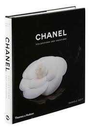 New Chanel Collections Creations By Daniele Bott Hardcover Hard Cover Book Chanel Coffee Table Book Fashion Coffee Table Books Chanel Book