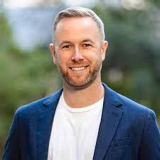 Patrick Menefee's Instagram, Twitter & Facebook