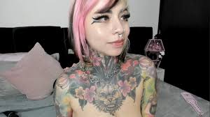 A Very Sloppy Tease Starring Nikkiramone | AltPorn.net - alt.porn erotica