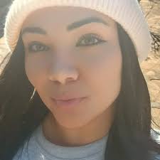 Hoy les dejo uno de mis favoritos... “Las mejores charlas del mundo no se  recuerdan por sus diapositivas… sino por cómo hicieron sentir a la  audiencia. 🎤✨ Hoy te traigo la sinopsis