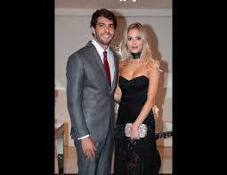 Kaká vai com Carolina Dias, apontada como nova namorada, a casamento de  amigo - Purepeople
