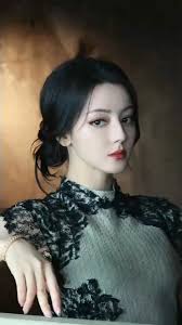 新的一天，朝着目标前进，让微笑挂在嘴边，自信扬在脸上，行动落于腿脚。