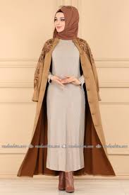 Kemer Detayli Suet Pardesu 1060ah193 Taba Moda Selvim Moda Stilleri Moda Moda Kiyafetler