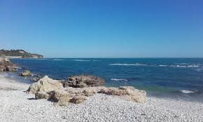 Jun 21, 2021 · oggi, lunedì 21 giugno 2021 a pescara il cielo sarà nuvoloso. Spiaggia Del Faro La Ritorna Bagni A Rischio Puntortona