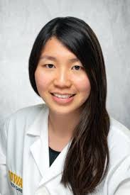 Eva Kaufman's Instagram, Twitter & Facebook