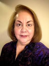 Ronny Andrade's Instagram, Twitter & Facebook