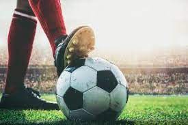 Pixie dust, magic mirrors, and genies are all considered forms of cheating and will disqualify your score on this test! 80 Football Quiz Questions And Answers Challenging Football Trivia