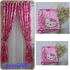 Rod pocket terbuat dari kain yang ringan dan biasanya tidak sering dibuka tutup. Jual Gorden Pintu Jendela Hello Kitty Terbaru Juni 2021 Blibli