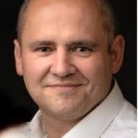 90+ "Robert Marciniak" profiles