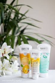 Mon Trio D Ete Lavera Le Journal De Crapette Creme Solaire Naturelle Beurre De Karite Bio Soin Visage