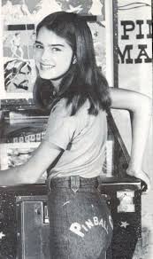 Brooke shields images pretty baby with hd quality by agustinmunoz. Brooke Shields Playing Pinball 1970s Brooke Shields Brooke Shields Young Hollywood